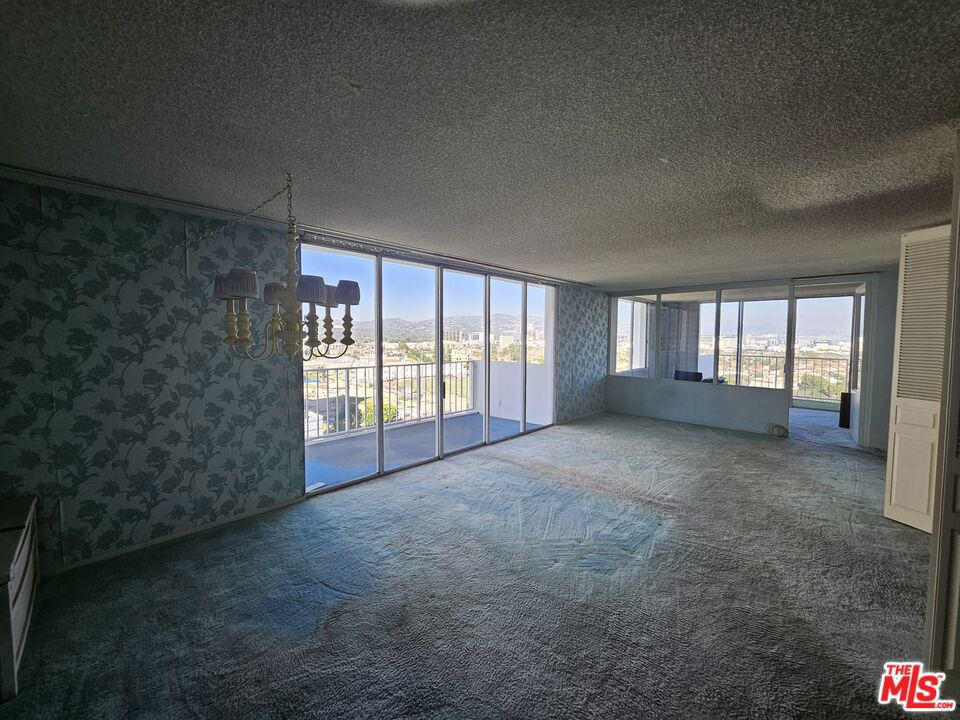 2170 E Century Parkway 1002