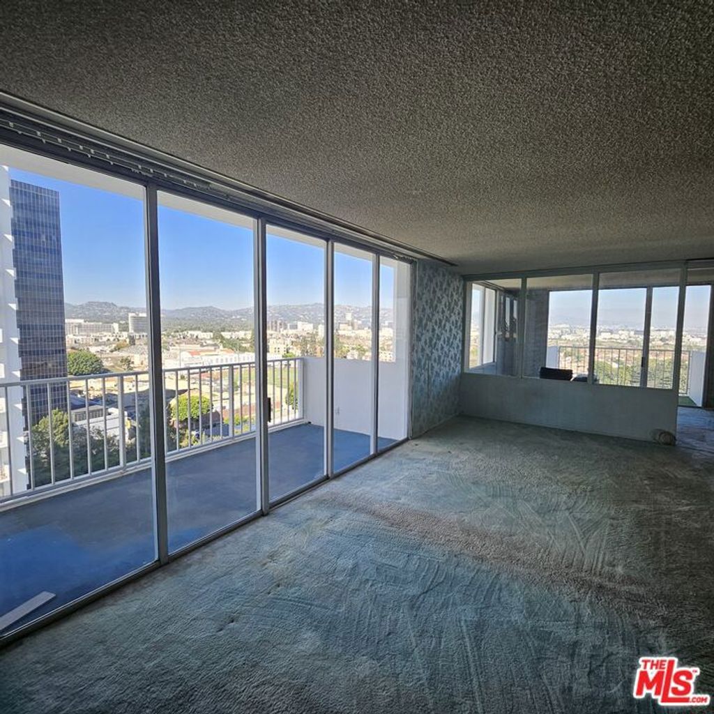 Photo of 2170 E Century Parkway #1002, Los Angeles, CA 90067 (MLS # 26652267)