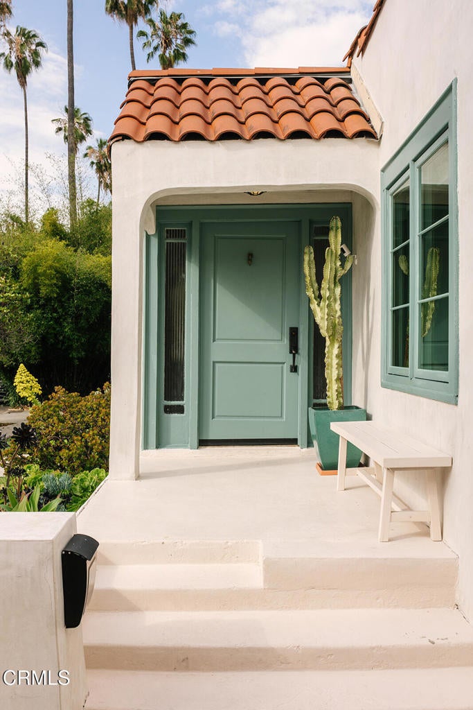 1306 N Coronado Street, Los Angeles CA 90026