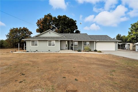 Photo of 22850 Road 13, Chowchilla, CA 93610 (MLS # MC25234359)