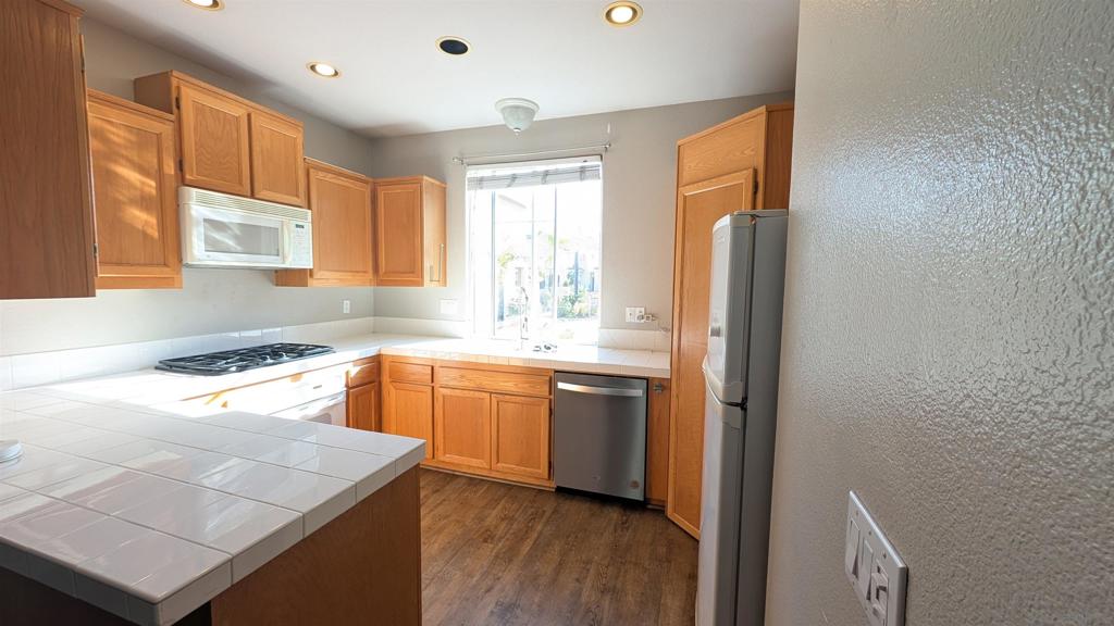 Mission Valley - Residential Lease