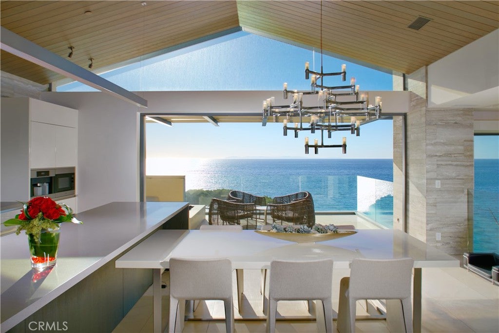 58 N La Senda Drive, Laguna Beach CA 92651 - Photo 7