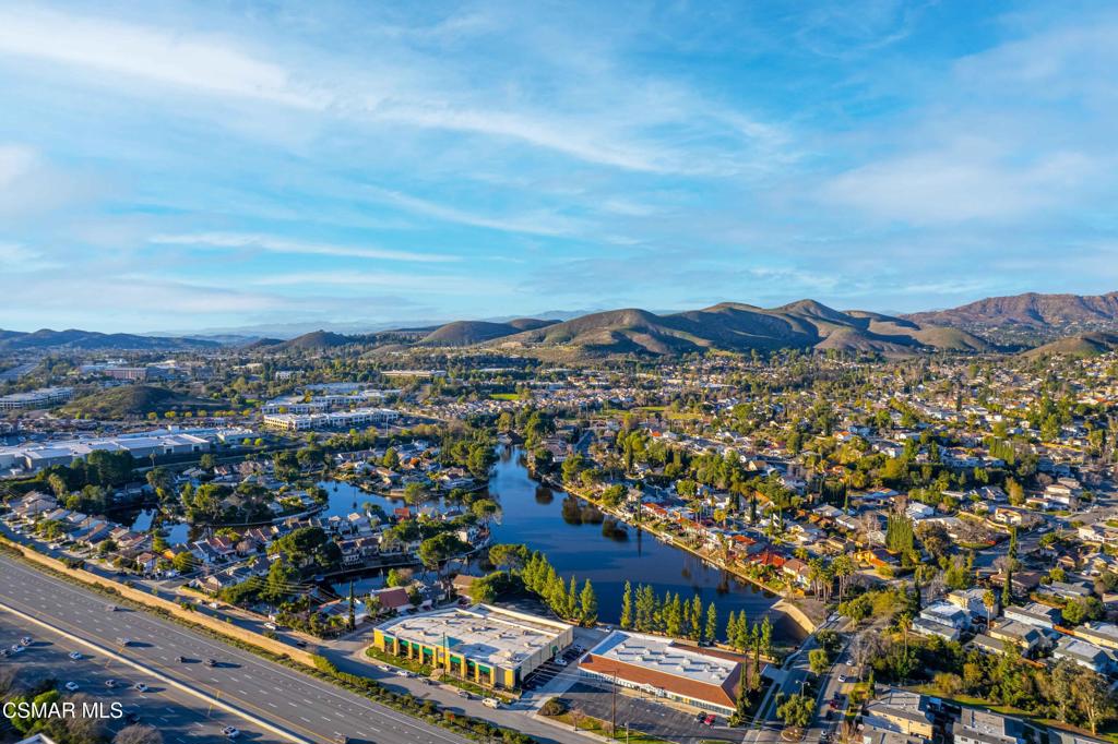 Lake Lindero Townhomes-891 - 891 - Residential