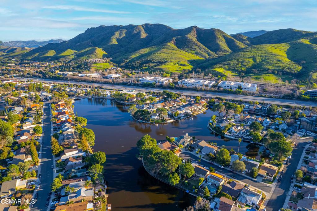 Lake Lindero Townhomes-891 - 891 - Residential