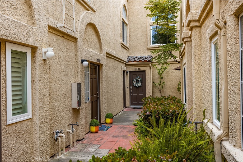 21172 Jasmines Way