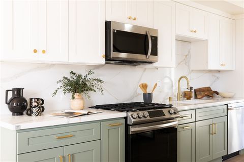 Photo of 5443 Blackwelder St, Los Angeles, CA 90016 (MLS # SR26010693)