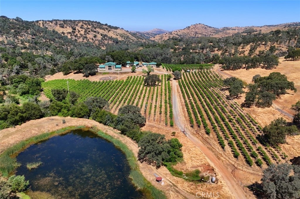 7551 Hunters Valley Road