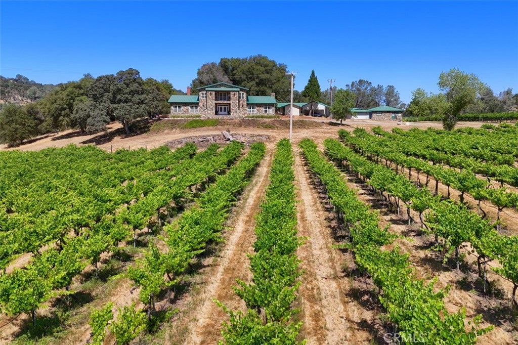 7551 Hunters Valley Road