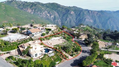 Photo of 23311 W Pompano Street, Malibu, CA 90265 (MLS # 26635773)