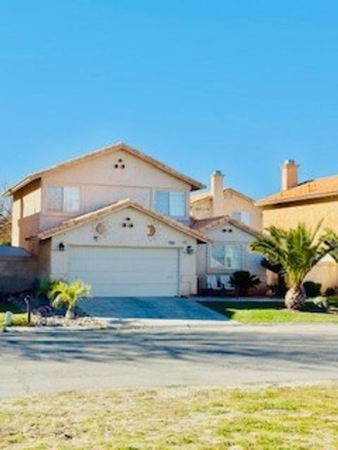 12450 Silverwood Lane Victorville CA 92395