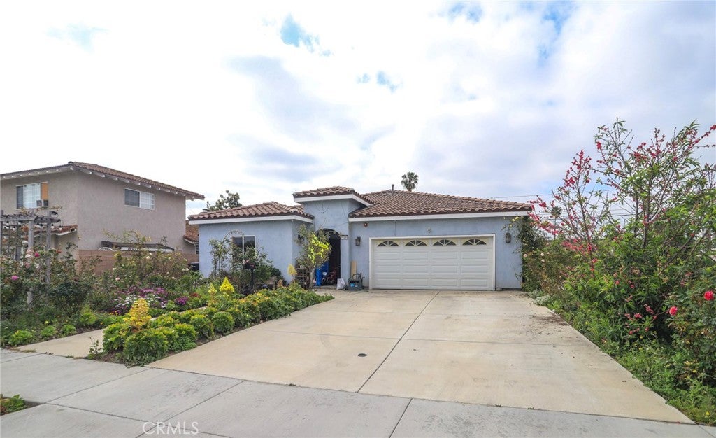 11239 Bowles Avenue