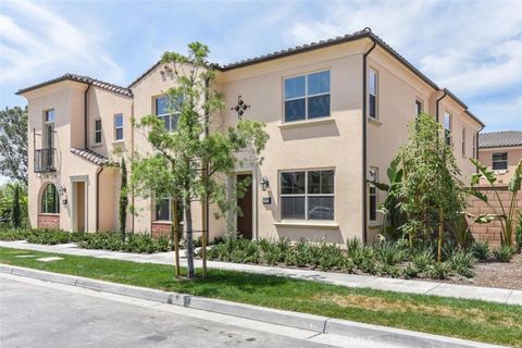 Photo of 57 Quill, Irvine, CA 92620 (MLS # OC25225555) Photo of 57 Quill, Irvine, CA 92620 (MLS # OC25225555)