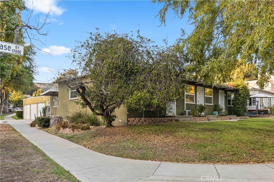 Fantastic Investment Opportunity in Prime Woodbury Neighborhood of Glendale with ADU Conversion Potential!
Welcome to 1717 East Chevy Chase Drive, a well-maintained triplex with incredible value-add potential. Situated on a desirable corner lot, this property features two 1-bedroom, 1-bath units and one fully remodeled studio with brand-new appliances—each offering strong rental appeal. The property is individually metered, and tenants pay for electricity, gas, and trash. Two of the units have their own washer and dryer. Residents also enjoy access to the lovely backyard with a beautiful garden. The roof is about nine years old.
The property includes four garages: three single-car garages and one two-car garage, offering excellent ADU conversion potential with the possibility of creating two additional units (buyer to verify). With the opportunity to increase rents on two of the existing units and add extra income-producing spaces, this is an ideal project for investors seeking both immediate cash flow and long-term upside.
Located in a high-demand Glendale neighborhood at the corner of East Chevy Chase Drive and Glenmore Drive, this property is close to Glendale Community College, Glendale High School, Adventist Hospital, parks, shopping centers, restaurants, and all major freeway entrances. It perfectly combines location, flexibility, and future growth potential.
Don’t miss this rare investment opportunity with multiple value-add options!