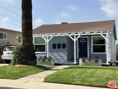 2517 Curtis Avenue Redondo Beach CA 90278