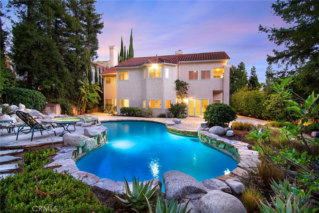 Lake Lindero (856) - Residential