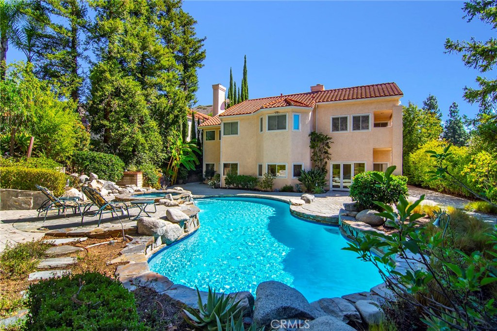 Lake Lindero (856) - Residential