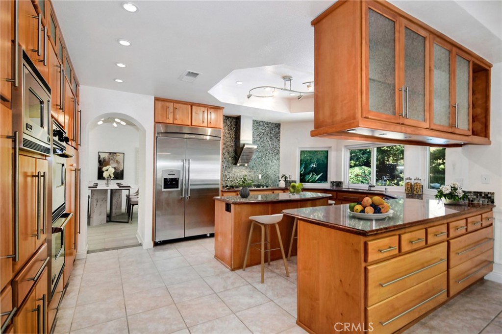 Lake Lindero (856) - Residential