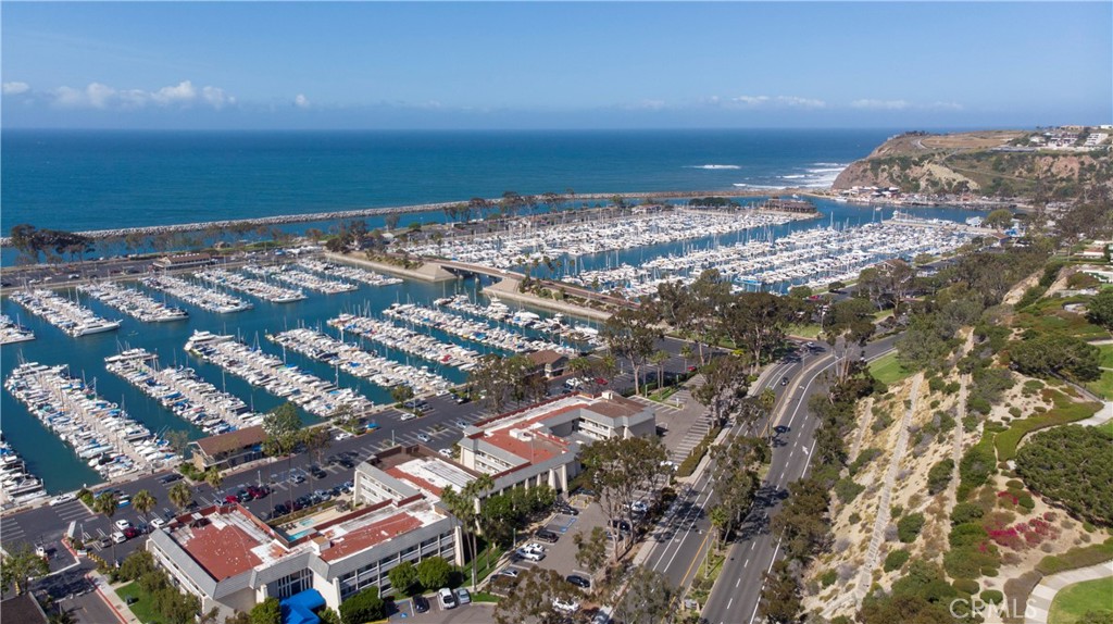 Regatta (REG) - Residential Lease