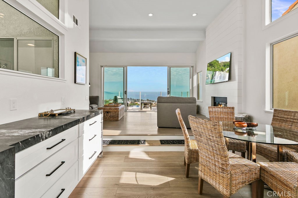 Regatta (REG) - Residential Lease