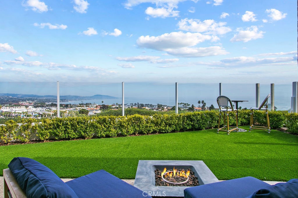 Regatta (REG) - Residential Lease