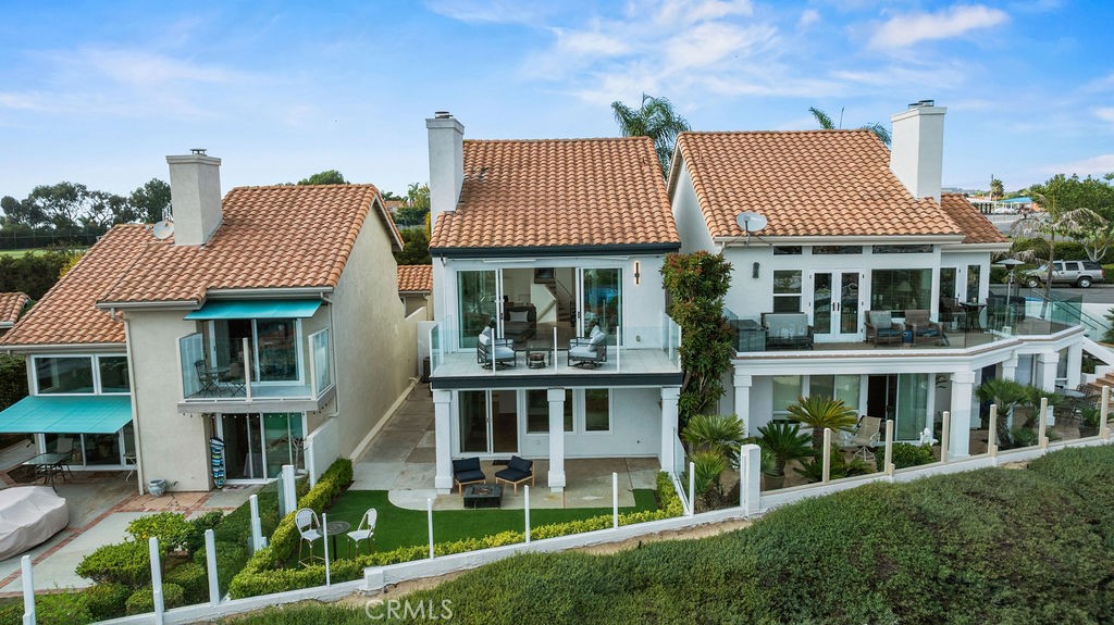 Regatta (REG) - Residential Lease