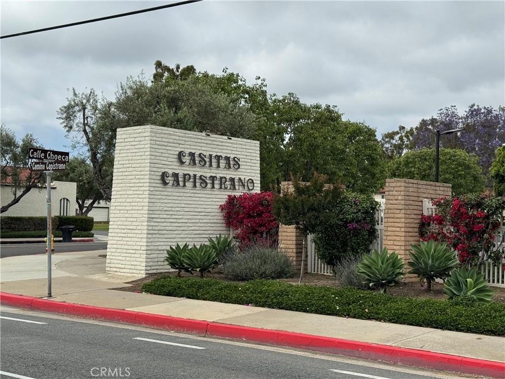 30724 CALLE RESPLENDOR