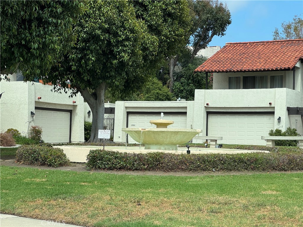30724 CALLE RESPLENDOR