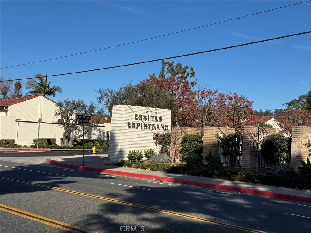 30724 CALLE RESPLENDOR