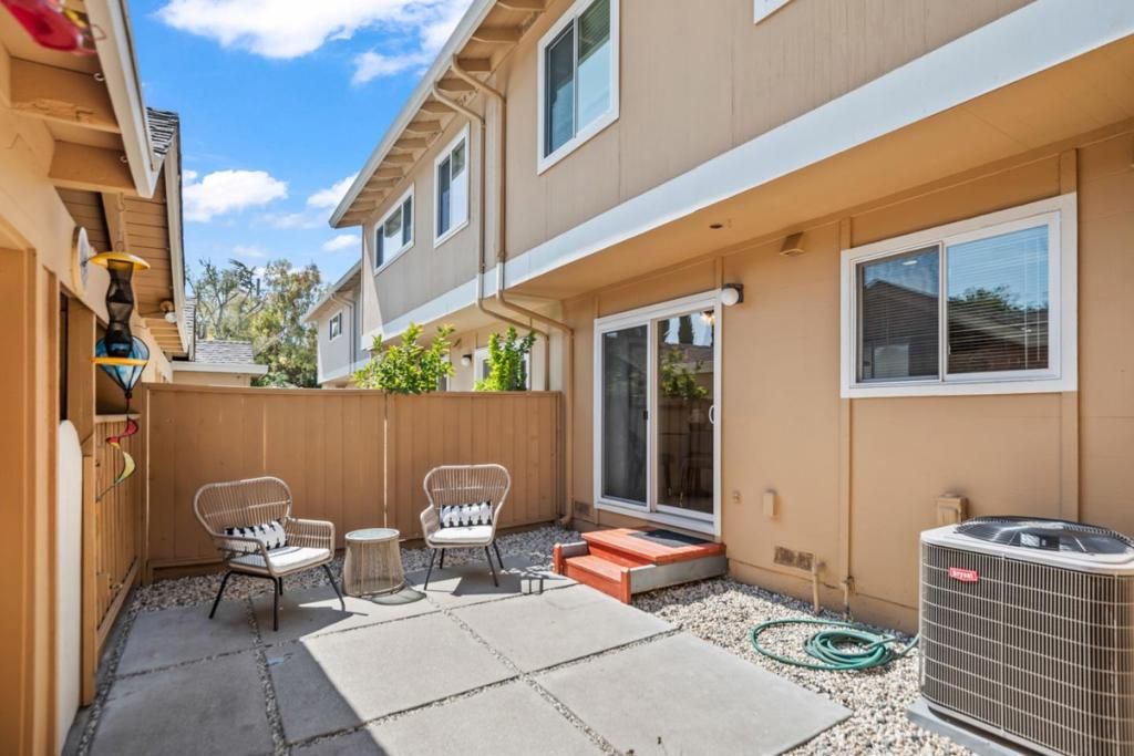 listing image 130727213718383993471