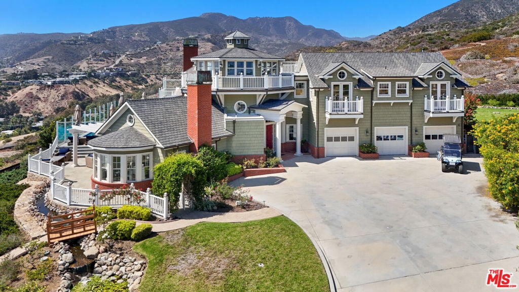 Photo of 6277 Sea Star Drive, Malibu, CA 90265 (MLS # 26998005)