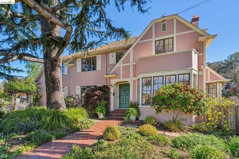 Photo of 4201 Lakeshore Ave Ave, Oakland, CA 94610 (MLS # 41127716)