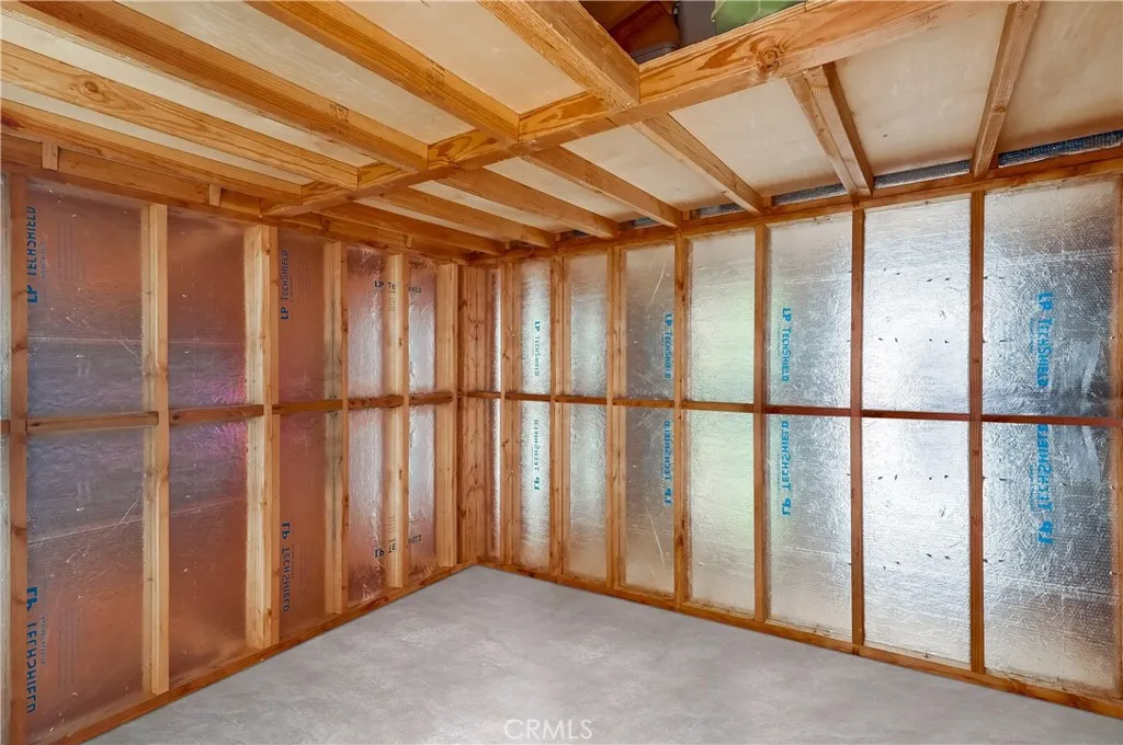 Tujunga, California 91042, United States, 2 Bedrooms Bedrooms, ,1 BathroomBathrooms,Residential,Active,200890