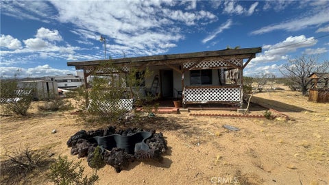 Photo of 57179 Pine Street, Landers, CA 92285 (MLS # JT26234274)