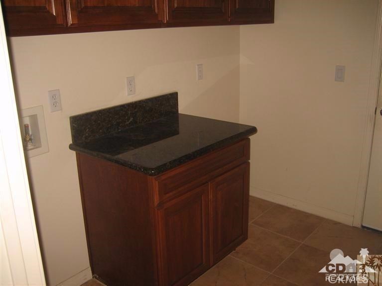 Paradise Springs - Residential Lease