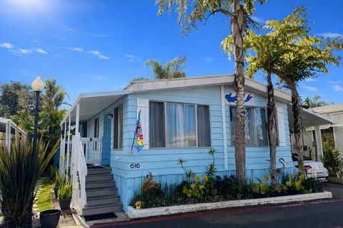 Photo of 80 Huntington Street #616, Huntington Beach, CA 92648 (MLS # 219142179DA)