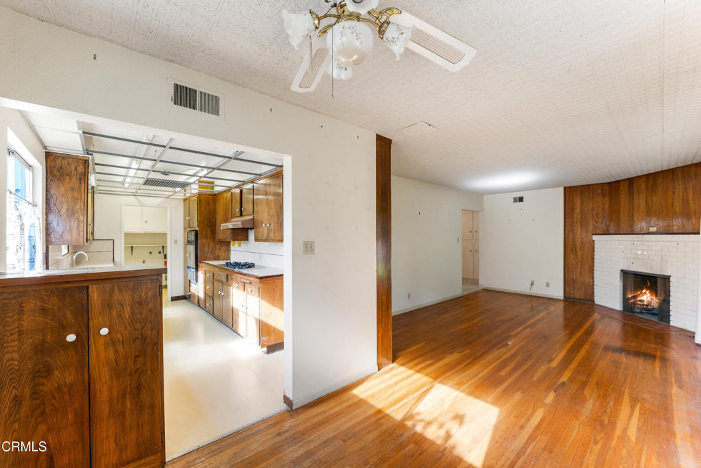 Montalvo Heights - 0262 - Residential