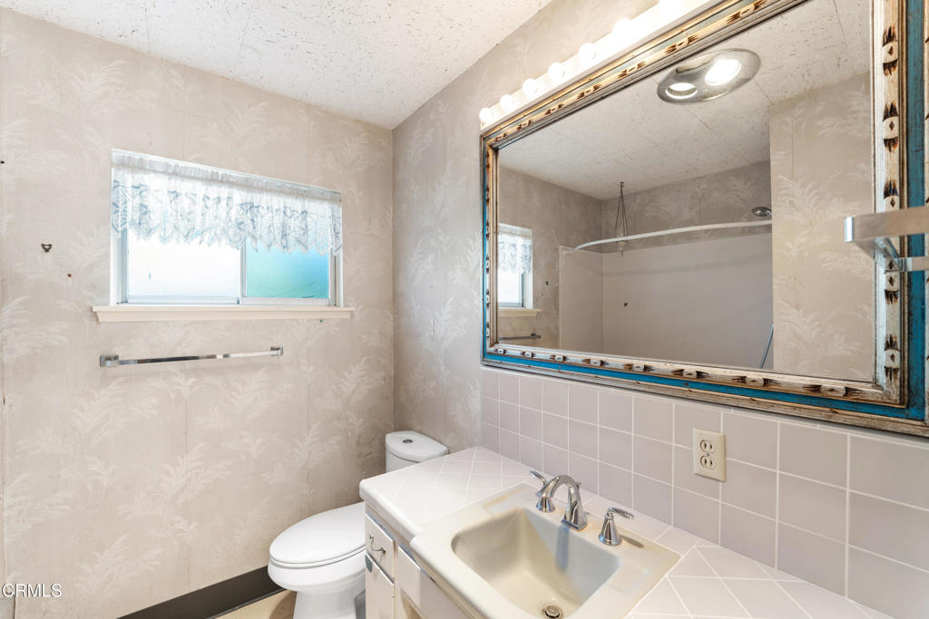 Montalvo Heights - 0262 - Residential