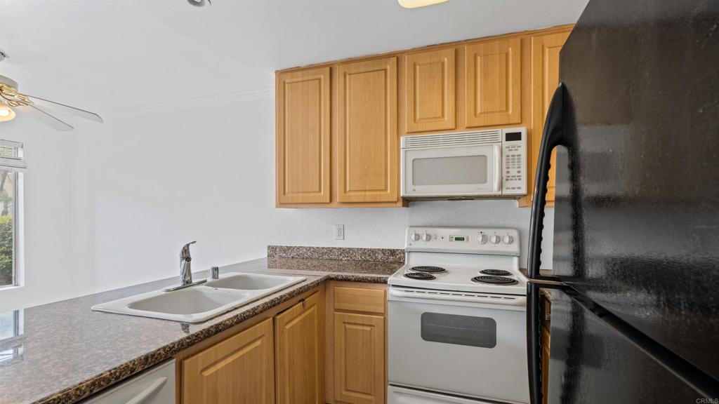 589 N Johnson Avenue 103