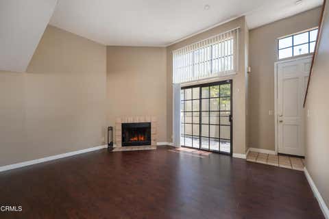 Photo of 64 N Oak Avenue #9, Pasadena, CA (MLS # P1-28092)