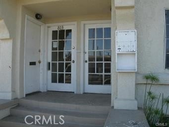 801 Alamitos Avenue