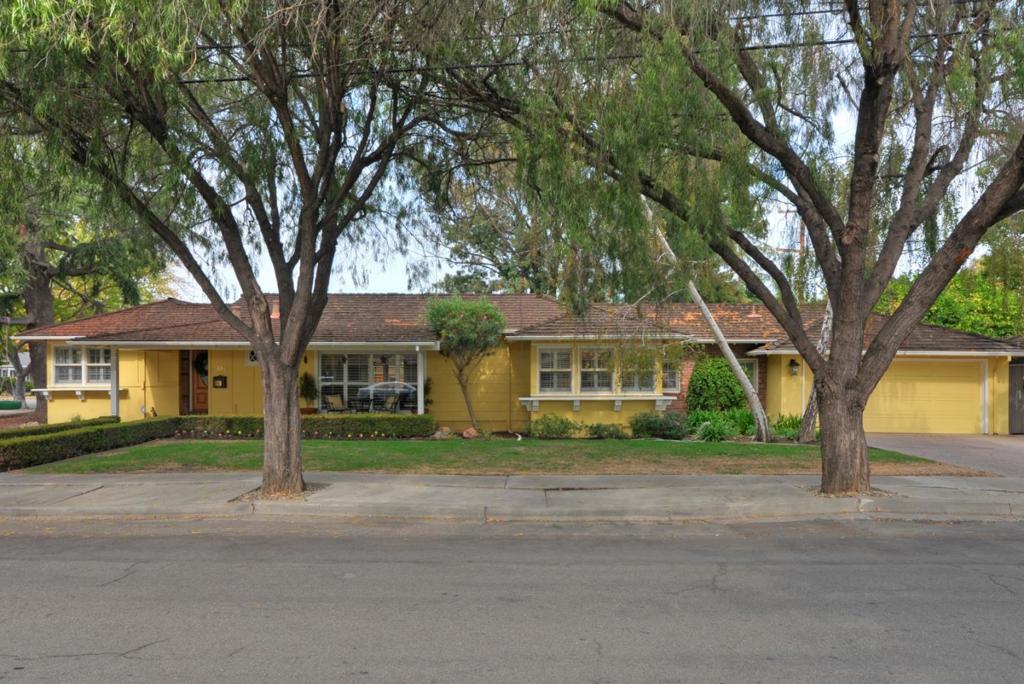 Willow Glen at its best! 2 blocks from Willow Glen Ranch, minutes to Lincoln Ave. Dual Pane windows, except living room. Newly expanded and remodeled kitchen, with granite counter tops, center island with a veggie sink, breakfast nook, indoor laundry. Recent remodeled master bedroom with 2 walk-in closets and a sitting area. Remodeled master bath with dual sinks. recent refinished hardwood floors. 3 large bedrooms + an extra room that can be and office/den/playroom/nursery/sewing room/ etc.