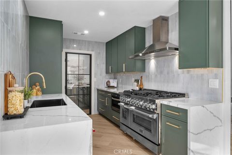 Photo of 17381 Meer Cir, Huntington Beach, CA 92647 (MLS # IG25268978)