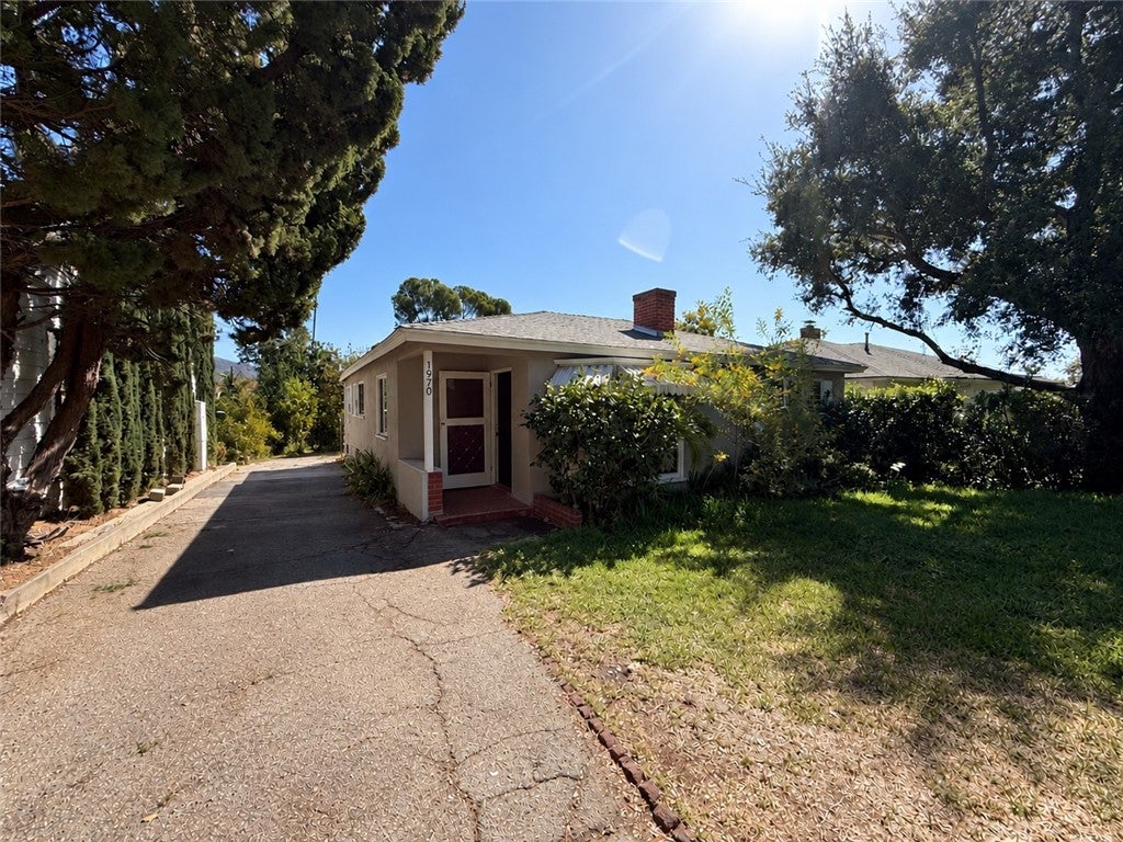 1970 Allen Avenue