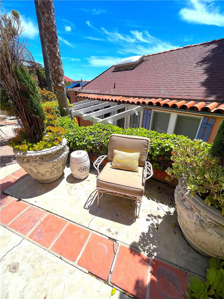 Main Beach (BCH) - Residential Lease