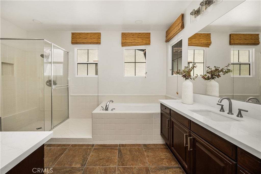 6 Thorn Hill, Irvine CA 92602 - Photo 20