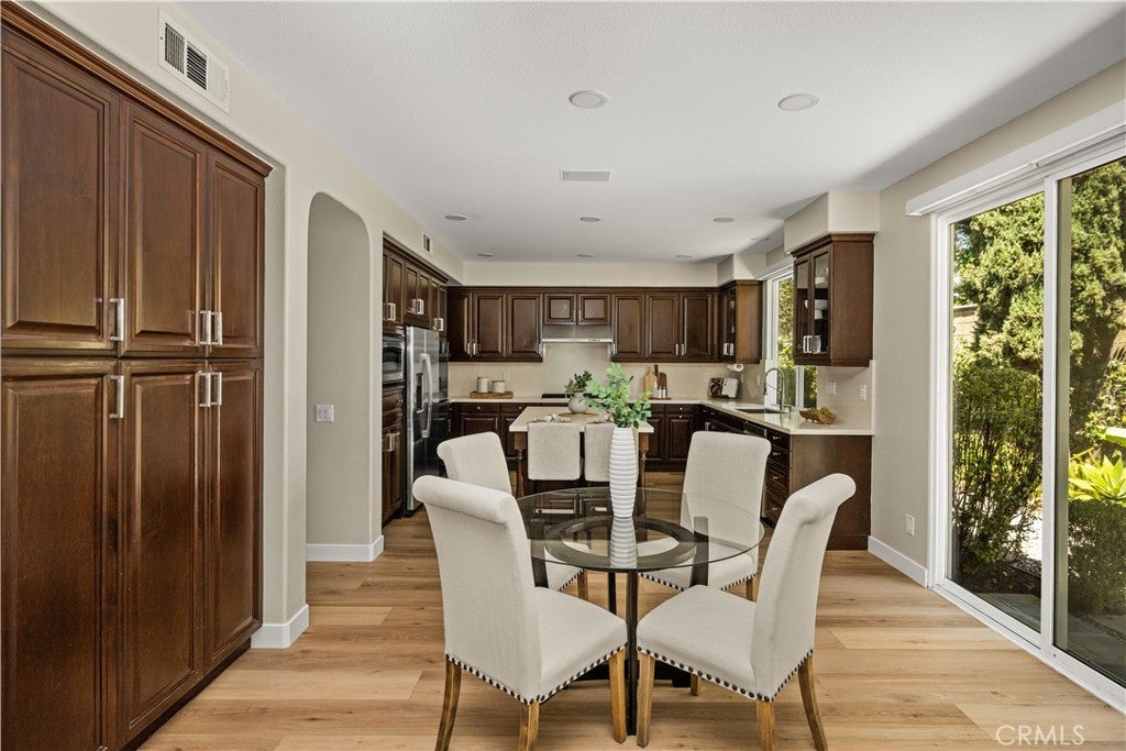 6 Thorn Hill, Irvine CA 92602 - Photo 8