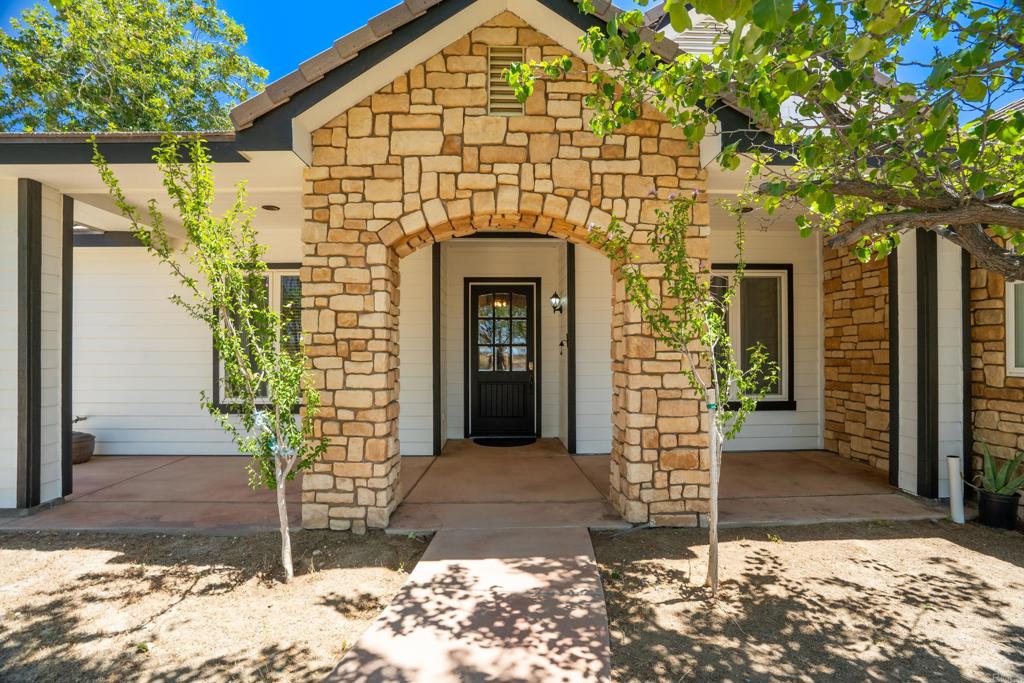 44075 Timber Trail