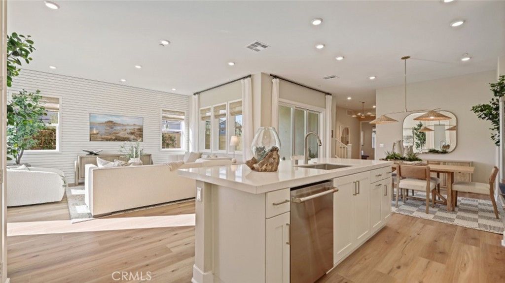 Photo of 409 Clipper, Irvine, CA 92618 (MLS # OC25231729)