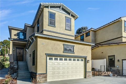 Photo of 693 Castlehill Drive, Walnut, CA 91789 (MLS # WS26007513)