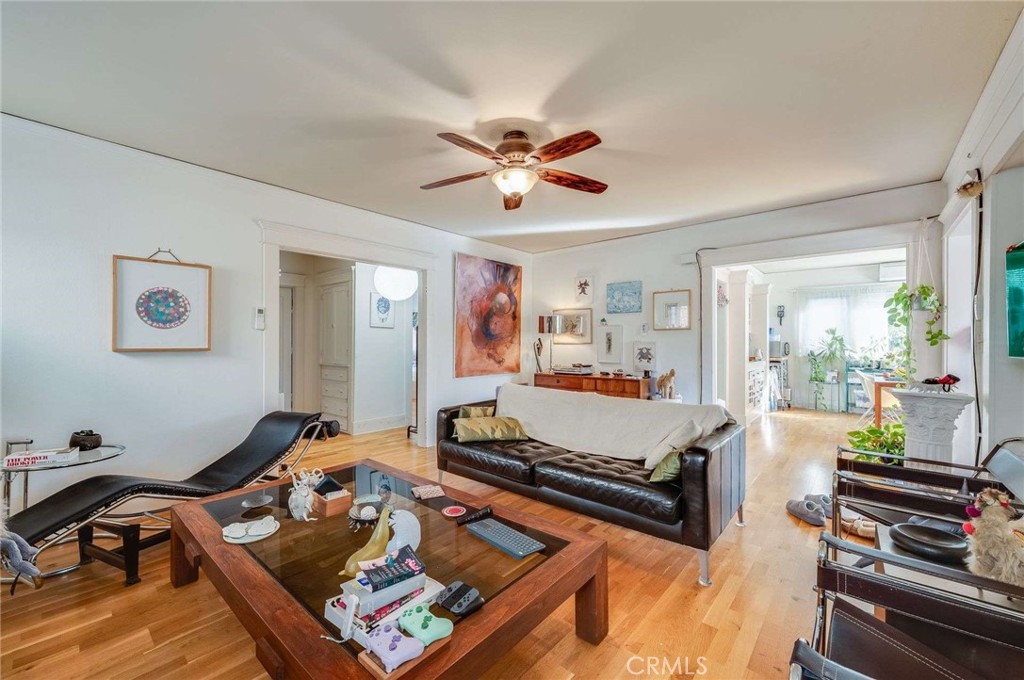 3215 Sherwood Avenue